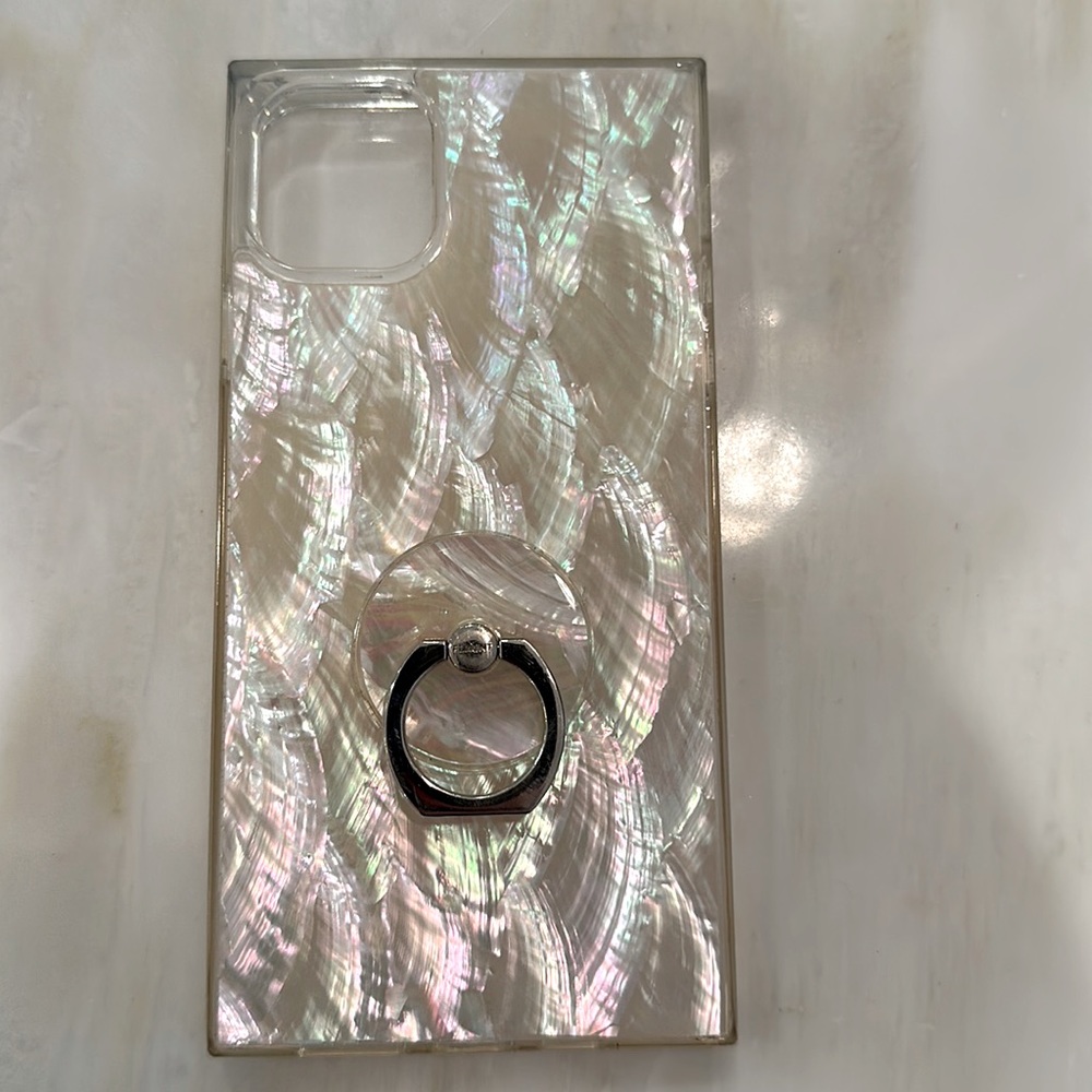 Flaunt iPhone 11 ProMax Mother of Pearl Square Case, Phone Ring